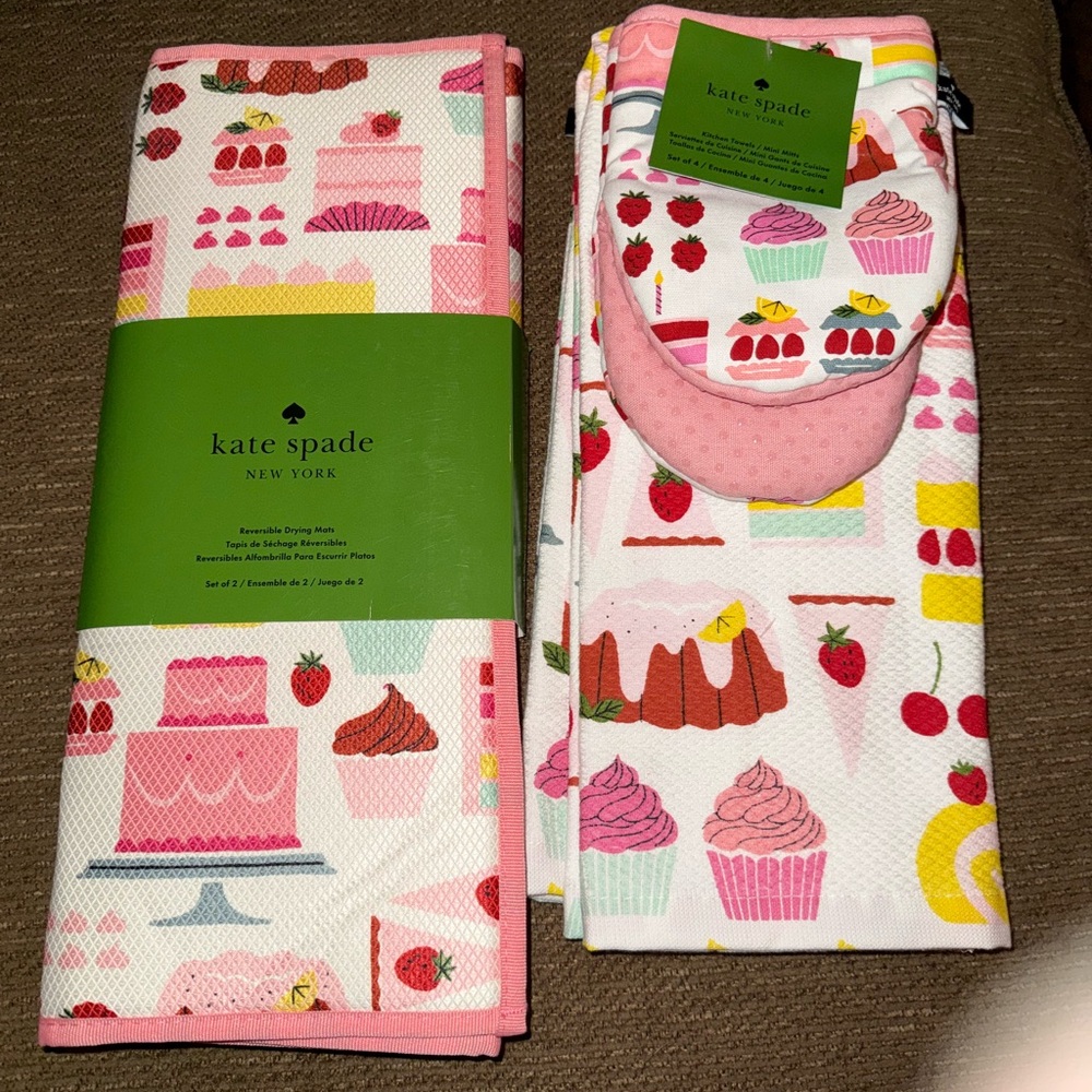 Kate Spade Pink and White Dessert Pattern Towel Set